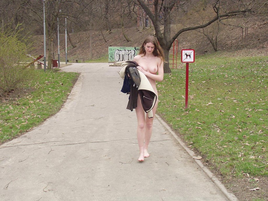 Naked girl at public 01