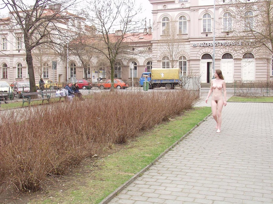 Naked girl at public 01