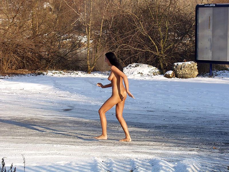 Naked girl at public 14