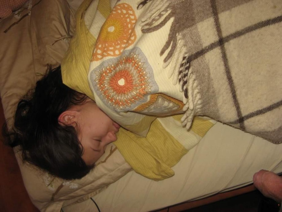 Homemade - sleeping girlfriend