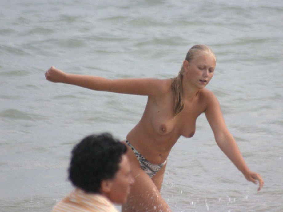 Nude beach 09