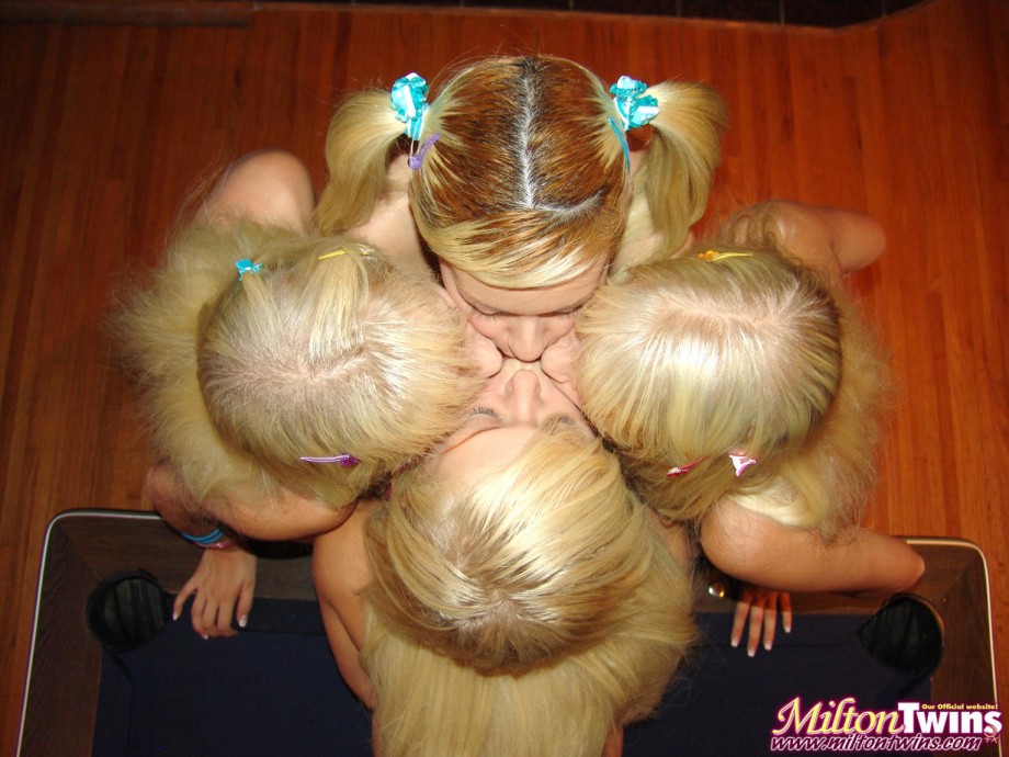 Young girls mix 5934821