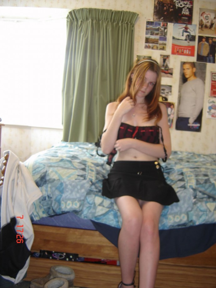 Xxx stolen pics - private amateur young girl 3885054