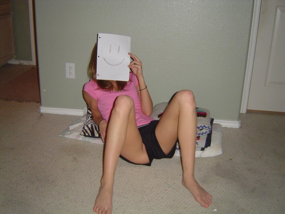 Young naked girlie set 6843187
