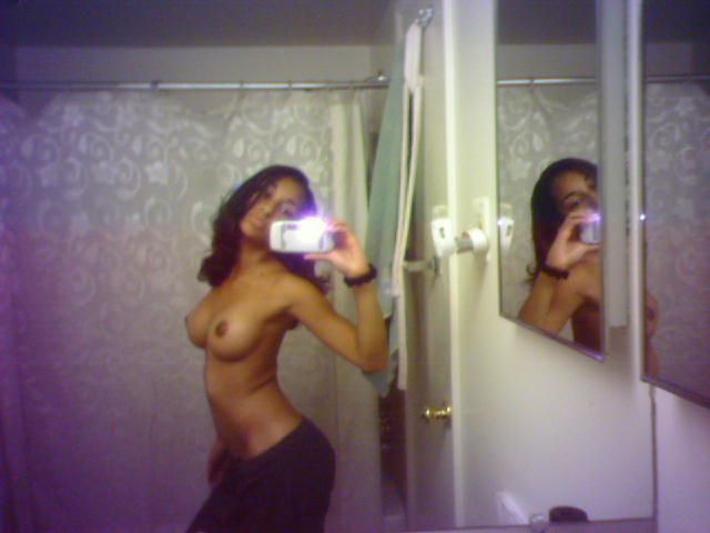 Self made mobil pics - young amateurs girl 01