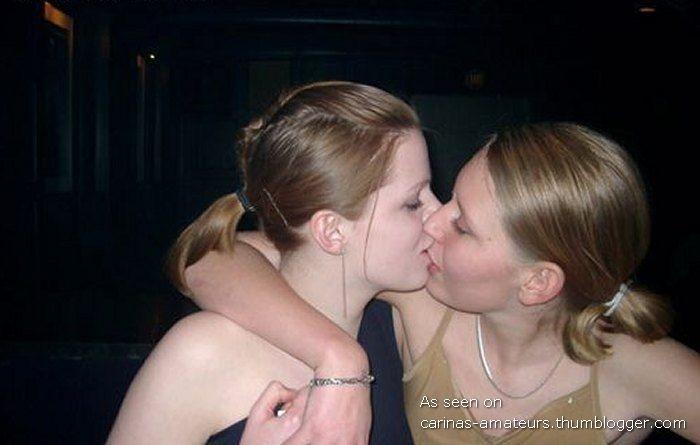 Kissing girlfriendss 02 