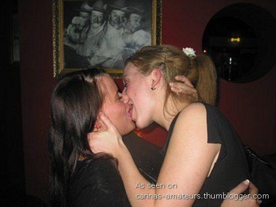 Kissing girlfriendss 02 