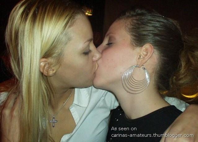 Kissing girlfriendss 01