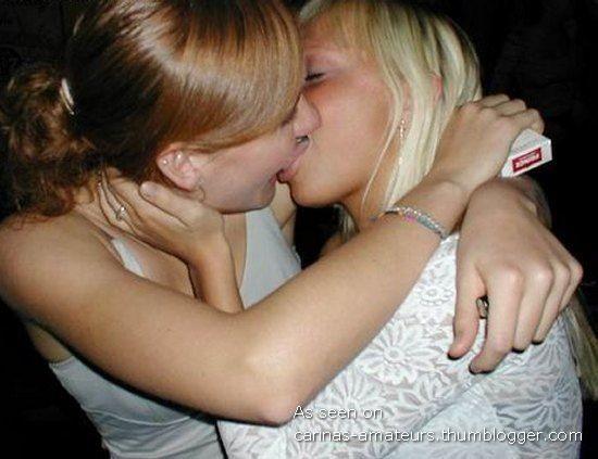 Kissing girlfriendss 01