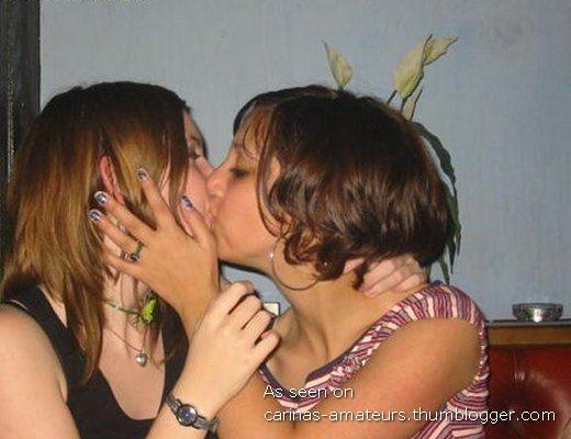 Kissing girlfriendss 01