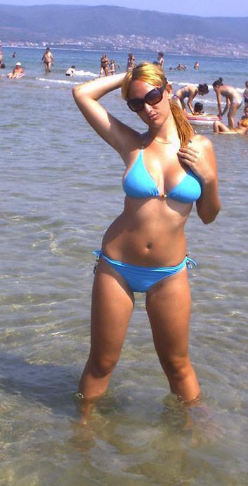 Teens in bikinis #13