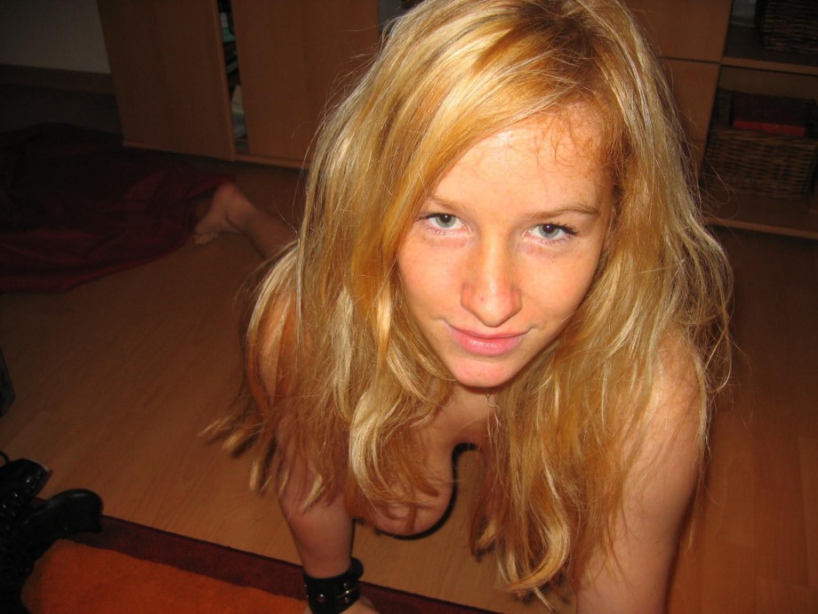 Amateur german blonde / big boobs