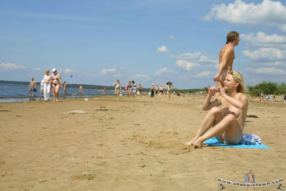 Beach (nudist) 036 