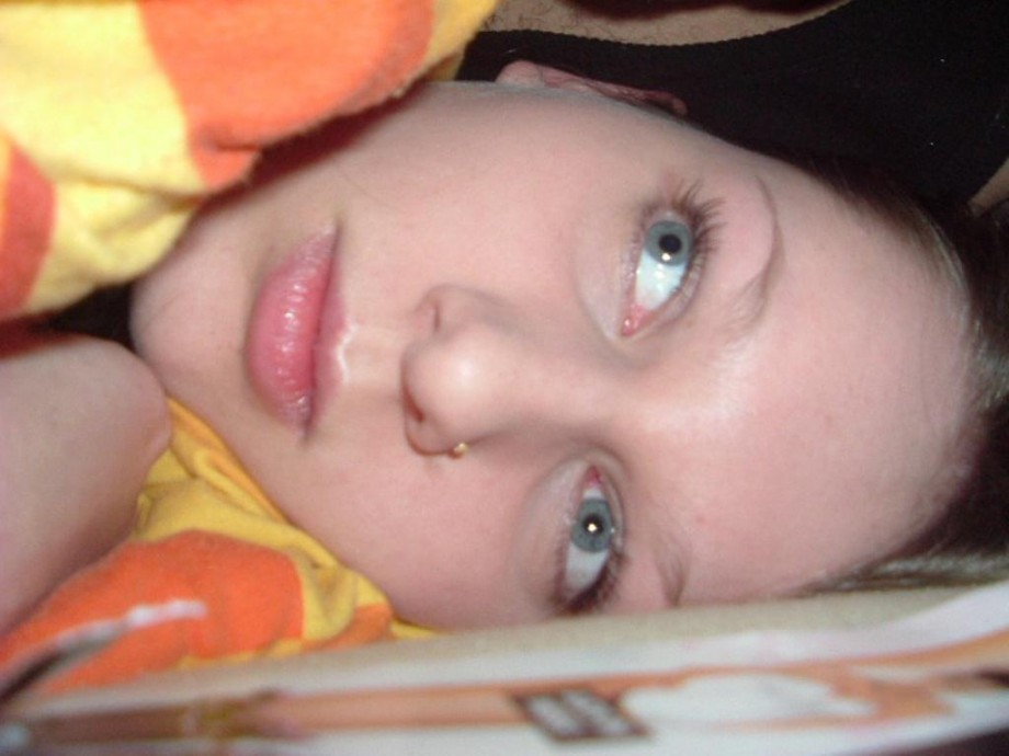 Young blond girl posing 