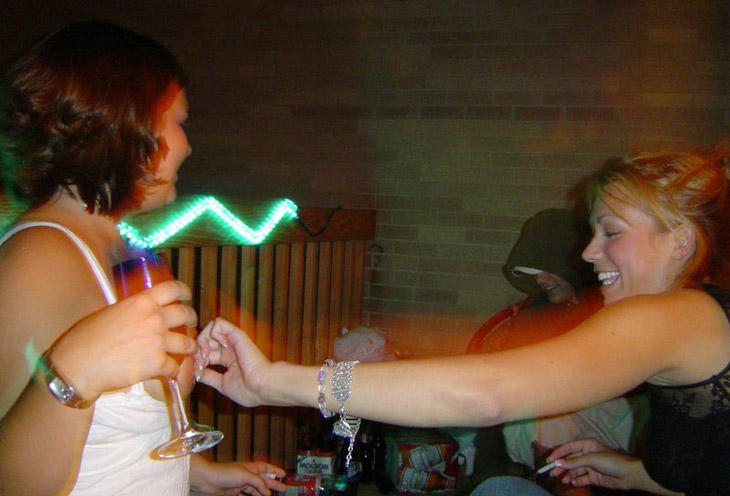 Best friends put on a show at a party 