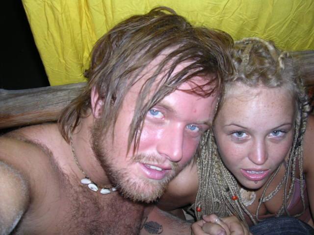 Amateur couple on holiday / hardcore pics