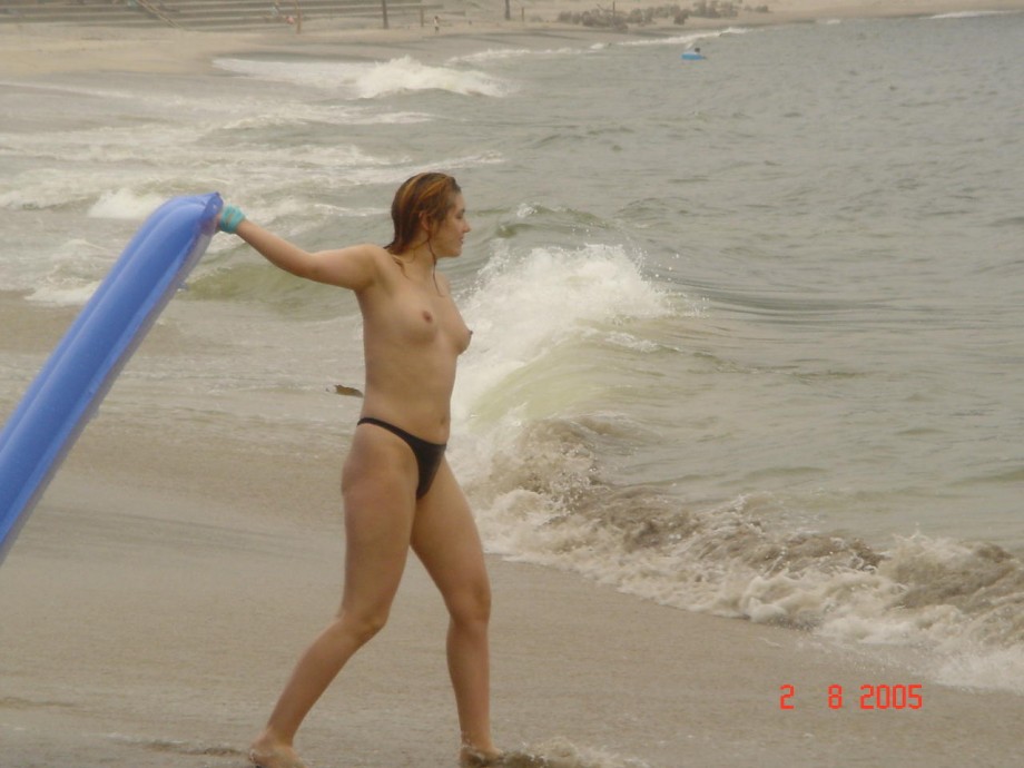 Young amateurs girl at beach