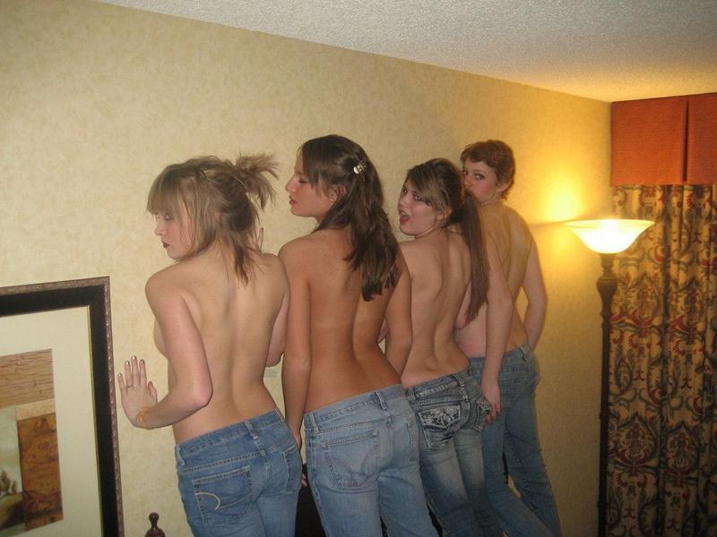 4 topless amateur girls 