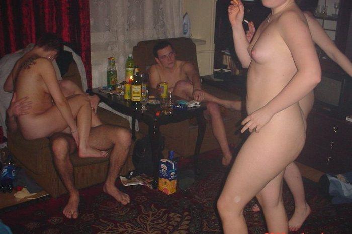 Big russian sex party / homemade pics