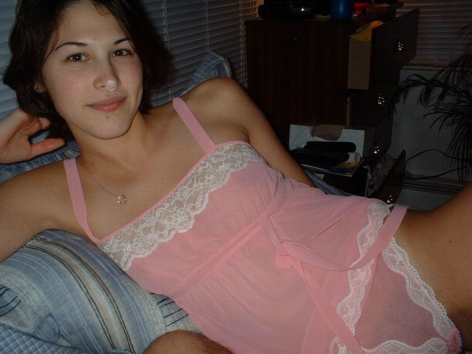 Girlfriends homemade pics 30