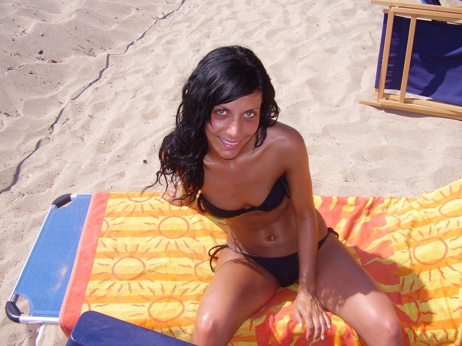 Pina italian girl on holiday / best body