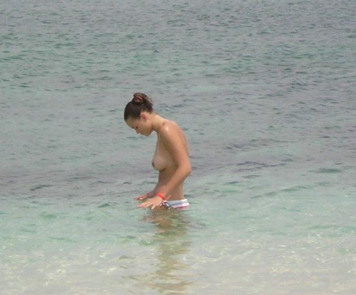 Ex girlfriend alyssa on holiday