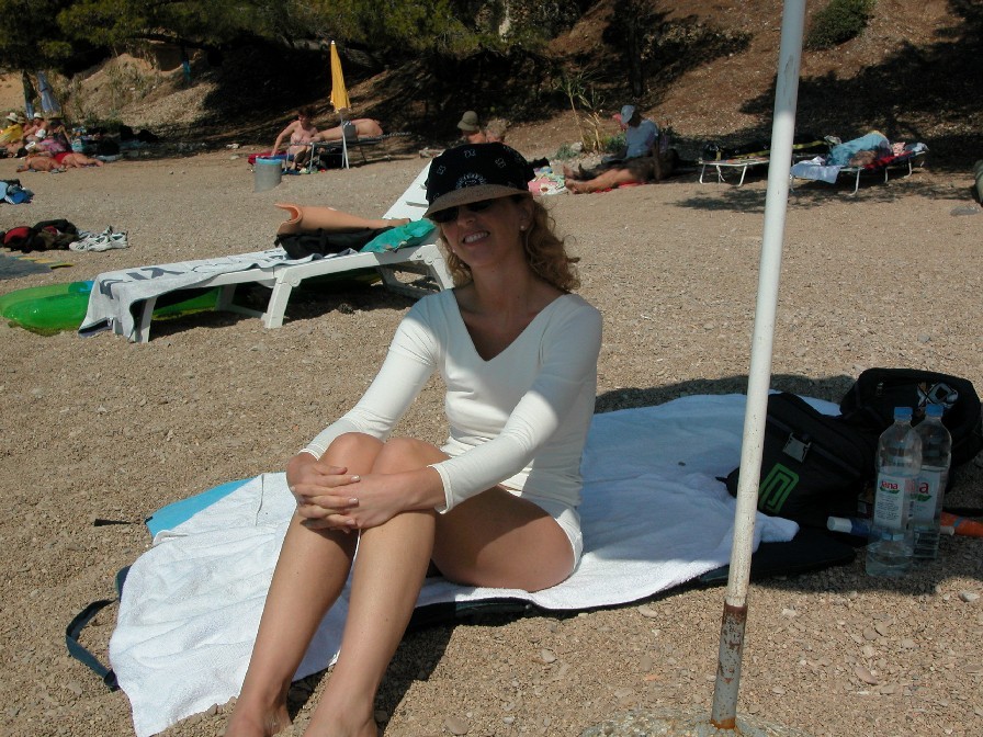 Sandra and her photos from holiday on nudebeach 