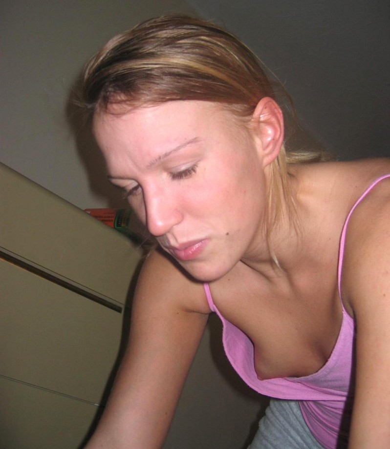 Amateurs girl and their oops nipple slip 