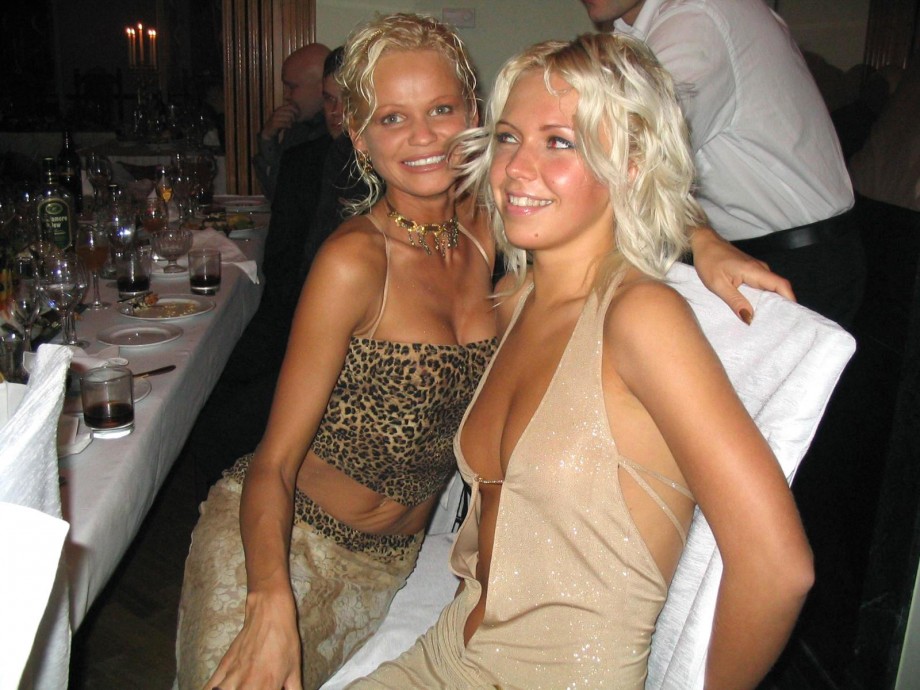 Amateurs girl and their oops nipple slip 