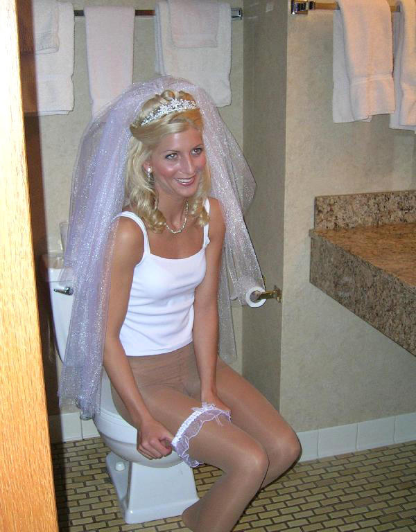 Young brides and her wedding day no.01 
