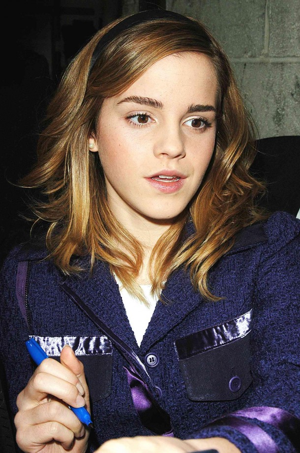 Celeb private - emma watson. high quality