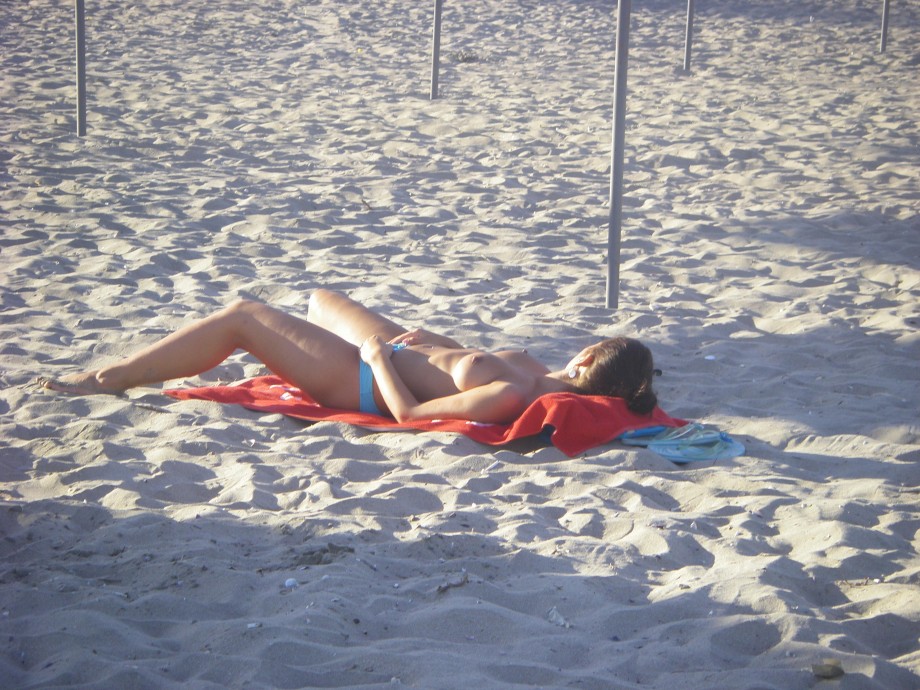 Teen on nudist beach set young teen girl fkk 1