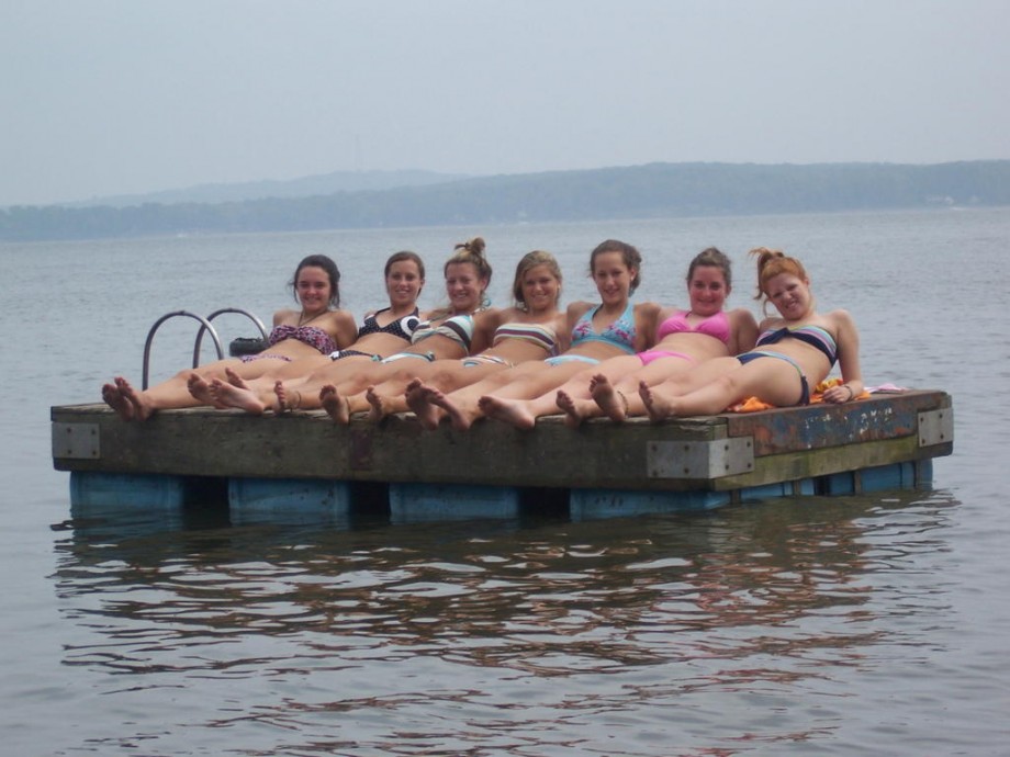 Cute teens on nudist beach set -young teen gir