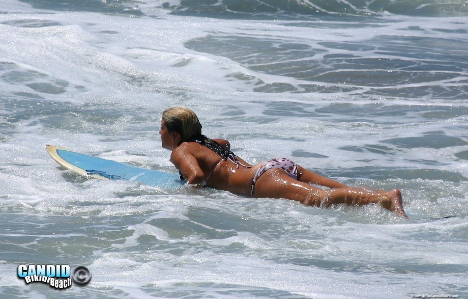 Teen on nudist beach set -young teen girl fkk 