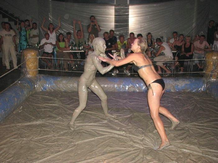 Mudwrestling girls