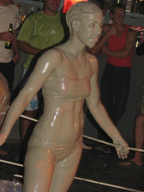 Mudwrestling girls
