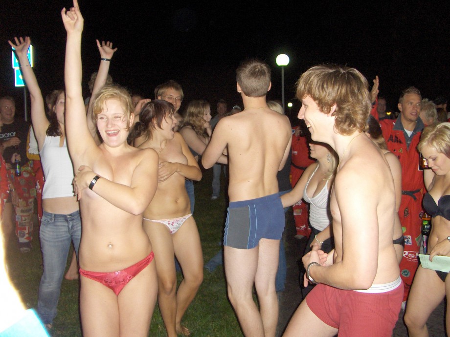 Students and their college outdoor initiations 2