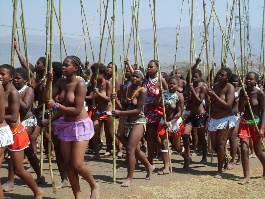 Reed dance