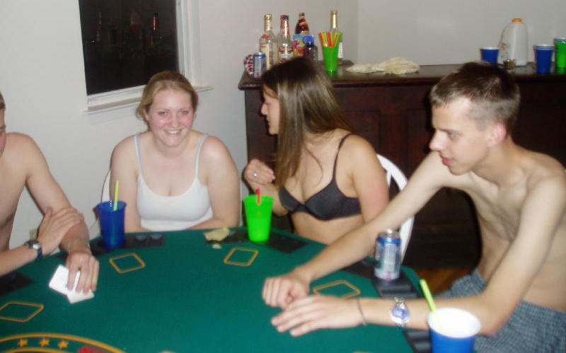 Amateurs: strip poker. part 1. 