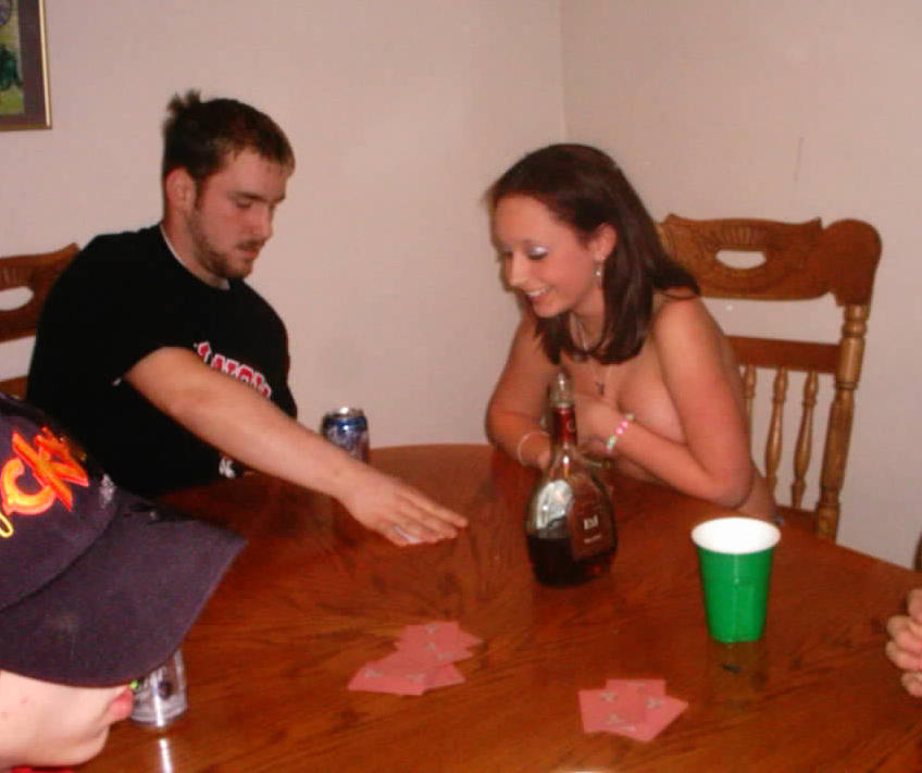 Amateurs: strip poker. part 1. 