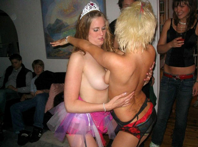 Amateurs: sexy party. part 5. 