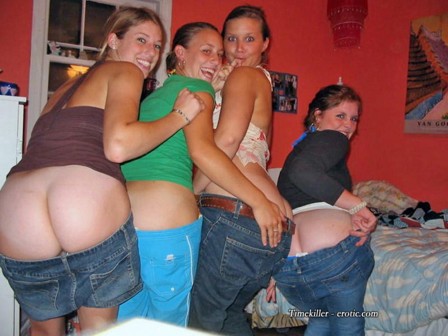 Young girls at party- drunk teenagers - amateurs pics 24