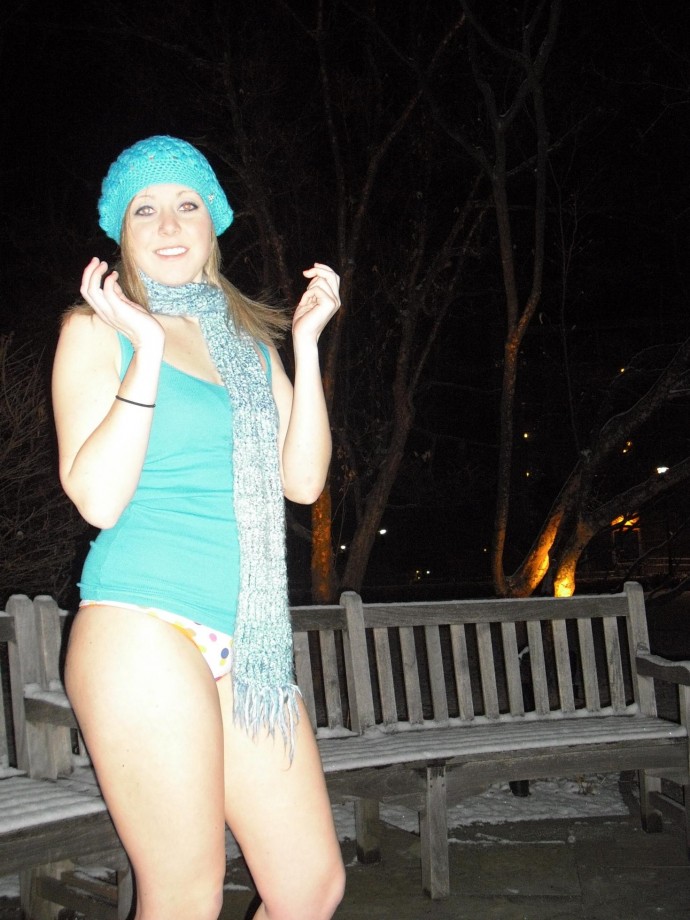 Girlfriend like to make a fun