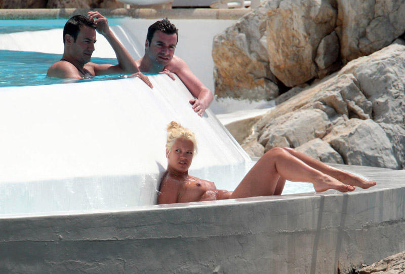 Lily allen nude at topless at beach 