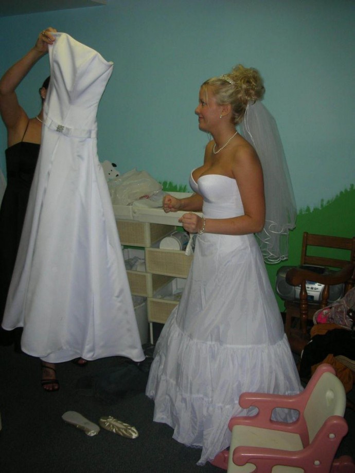 Wedding pics - amateur erotic - brides