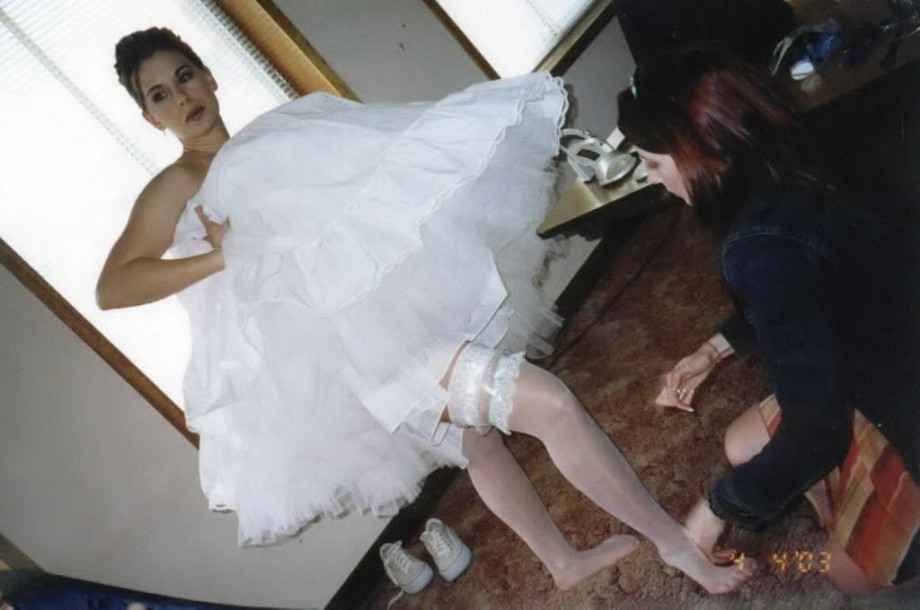 Wedding pics - amateur erotic - brides