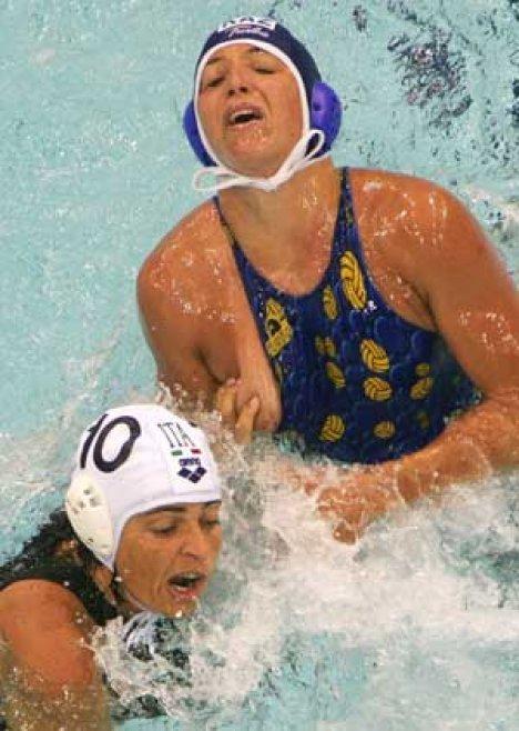 Oops water polo 