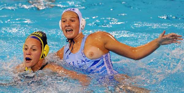 Oops water polo 