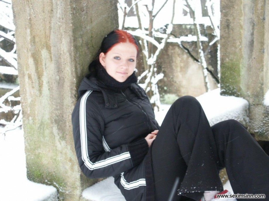 Nice ex girl chantal in snow 