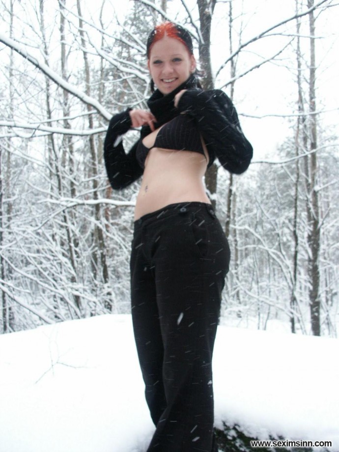 Nice ex girl chantal in snow 